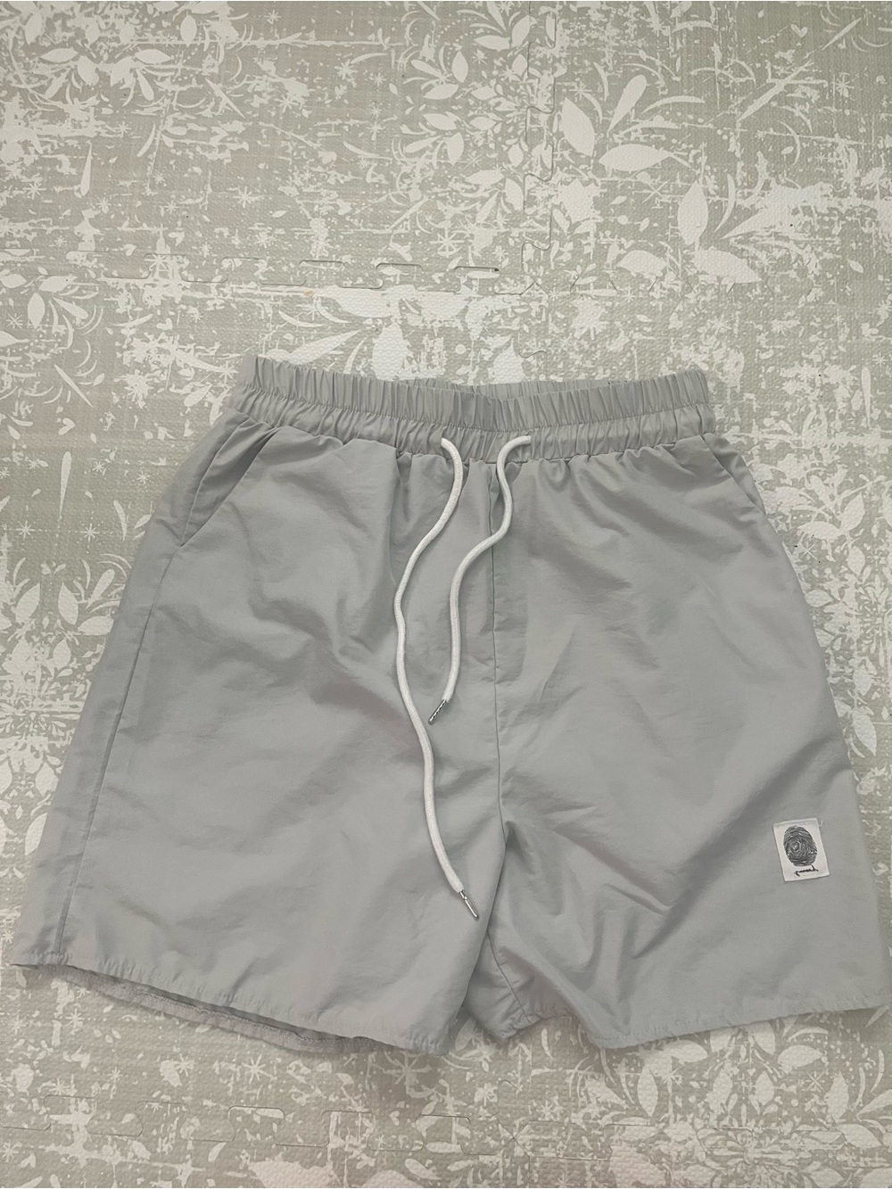 ROMWE Light Gray Men's Athletic Shorts with White Drawstring